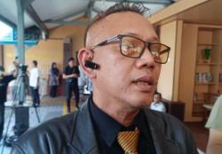 Jadi Tersangka Pemalsuan Dokumen, ZM Penggugat Ijazah Jokowi Mundur dari TIPU UGM<