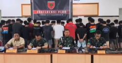 Catut Pejabat TNI, 40 Pelaku Penipuan Online di Sidrap Ditangkap<