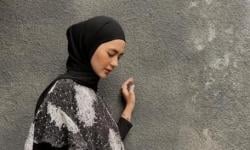 Paula Verhoeven Minta Maaf Berduaan di Kamar dengan Pria Lain, Baru Tahu Dilarang Agama