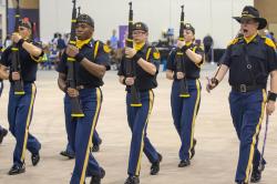JROTC, Program Disiplin AS yang Bisa Selamatkan Siswa Nakal di Indonesia