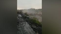 Video Detik-Detik Banjir Lahar Gunung Semeru Terjang Lumajang, Satu Dusun Terisolasi<