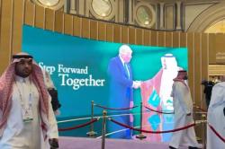 Trump Lakukan Kunjungan Kenegaraan Perdana, Bertemu Pemimpin Negara Teluk di Saudi