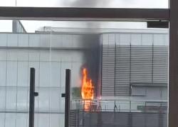 Viral Kebakaran di Mal Bintaro XChange, Api Berkobar di Bagian Atas Gedung