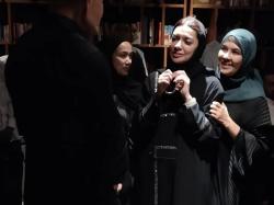 Tangis Najwa Shihab di Rumah Duka, Matanya Sembap Sedih Kehilangan Suami Tersayang