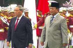 PM China Li Qiang Tiba di Istana, Disambut Pasukan Berkuda hingga Dentuman Meriam