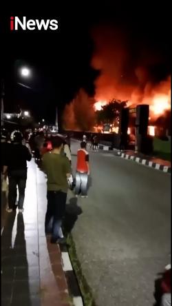 Kebakaran Hebat Landa Markas Kodim 1307/Poso