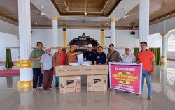 PT Bukit Raya Mudisa Salurkan Bantuan ke Dua Masjid di Solok Selatan