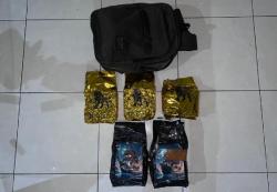 Bareskrim Gagalkan Penyelundupan 5 Kg Sabu di Riau, Pelaku Residivis Kasus Narkoba<