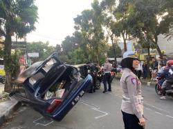 Dua Mobil Terlibat Kecelakaan di Bogor, 1 Pengemudi Tewas