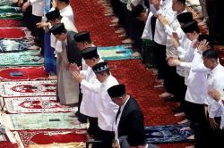 Momen Presiden Prabowo Salat Iduladha di Masjid Istiqal
