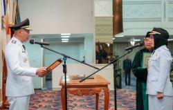 Pesan Gubernur Lampung usai Lantik Ayu Asalasiyah jadi Bupati Way Kanan