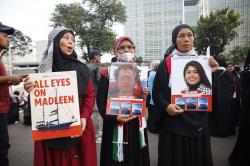 Aksi Kecam Israel yang Bajak Kapal Bantuan Kemanusiaan untuk Palestina