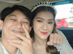 Yono Bakrie Resmi Menikahi Vini Caroline di KUA Sungai Kunjang