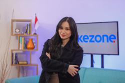Potret Cantik Adifa Nadira yang Baru Rilis Mini Album Pertama