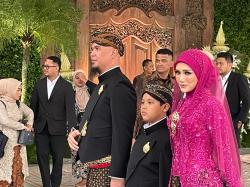 Gaya Ahmad Dhani di Ngunduh Mantu Al Ghazali-Alyssa Daguise Jadi Sorotan, Ini Fotonya