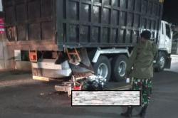 Kecelakaan di Sampang, Pemotor Luka di Kepala Tabrak Truk Parkir di Pinggir Jalan<