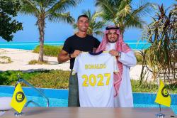 Sensasi Dunia! Kontrak Cristiano Ronaldo di Al‑Nassr Rp8,86 Triliun, Termasuk 15 Persen Saham dan Jet Pribadi
