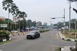 Jalur Puncak Bogor Masih One Way Arah Jakarta hingga Sore Ini