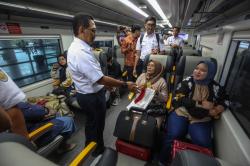 Bebas Hambatan, Naik KA Commuter Line ke Bandara Soetta hanya 39 Menit