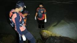 Mayat Pria Ditemukan Terjepit Batu di Pantai Pasir Putih, Identitas Belum Diketahui<