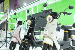 Kendaraan Listrik Cerdas Harga Mulai 3 Jutaan Hadir di PRJ 2025