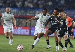Hasil Piala Presiden 2025: Diwarnai Kartu Merah, Persib Vs Dewa United Tanpa Gol di Babak Pertama