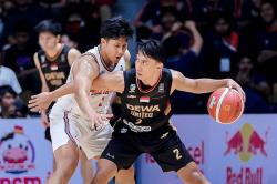 Pelita Jaya Selangkah Lagi Juara IBL 2025 Usai Bungkam Dewa United di Game 1