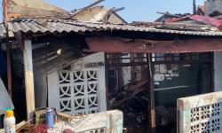 4 Orang Tewas dalam Kebakaran Rumah di Tebet Diduga Terjebak di Lantai 2