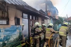 Ini Penyebab Kebakaran Warung Makan di Cilincing Jakut