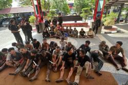 Viral Penjarahan Pabrik Kaca di Medan, Polda Sumut Tetapkan 26 Tersangka!