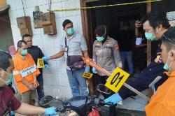 Rekonstruksi Pembunuhan di Losmen Windu Malang, Pelaku Peragakan 35 Adegan