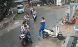 Viral Gerombolan Pelajar Bermotor di Lebak Serang Siswa SMK saat PKL<