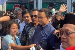 Anies Kembali Jenguk Tom Lembong di Rutan Cipinang Jelang Pembebasan