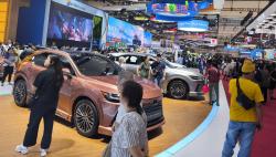Pasar Lesu, Gaikindo Beri Sinyal Revisi Target Penjualan Mobil Tahun Ini