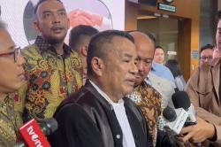 Hotman Paris Minta Tom Lembong Hadiri Sidang Kasus Impor Gula meski Sudah Dapat Abolisi