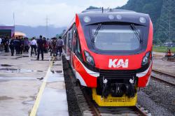 KA Makassar–Parepare Layani Lebih dari 410 Ribu Pelanggan, Jadi Andalan Mobilitas dan Wisata di Sulawesi Selatan<