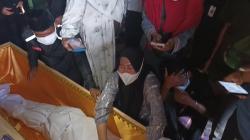 Korban Perdagangan Orang di Kamboja Tiba di Asahan, Tangis Keluarga Pecah<
