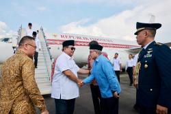 Presiden Prabowo Tiba di Singapura Jelang Parade Hari Nasional 2025