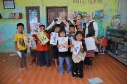 50 Karyawan Telkom Jadi Relawan untuk Pelestarian Lamun di Pulau Pari 