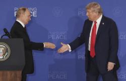 Trump Tak Bahas Senjata Nuklir saat Bertemu Putin