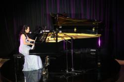 Penampilan Pianis Muda Angelique Kezia Chandra Konser Piano Tunggal