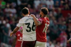 Manchester United Dipermalukan Arsenal, Dua Legenda Setan Merah Adu Argumen
