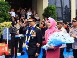 Gelar Pelepasan Purna Tugas Komjen Dofiri, Kapolri Apresiasi Dedikasi untuk Organisasi