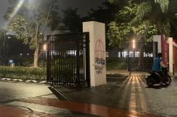 Duh, Fasilitas SUGBK Rusak dan Jadi Sasaran Vandalisme Imbas Demo 25 Agustus 
