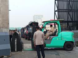 Mobil Barracuda Siaga di DPR, Antisipasi Seruan Demo Besar 25 Agustus