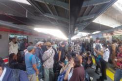 Rel Belum Aman Dilewati, Penumpang KRL Lintas Rangkasbitung Diminta Hindari Stasiun Tanah Abang