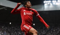 Liverpool Menang Dramatis di Kandang Newcastle, Rio Ngumoha Pahlawan!