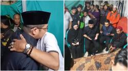 Pasha Ungu Melayat ke Rumah Duka Ojol Affan Kurniawan, Banjir Air Mata