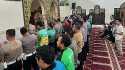 Polda Sulut dan Komunitas Ojol Gelar Salat Gaib untuk Affan yang Tewas Dilindas Rantis Brimob<