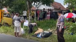 Kecelakaan Maut Truk dengan Motor di Tulungagung, 1 Orang Tewas 1 Luka-Luka<